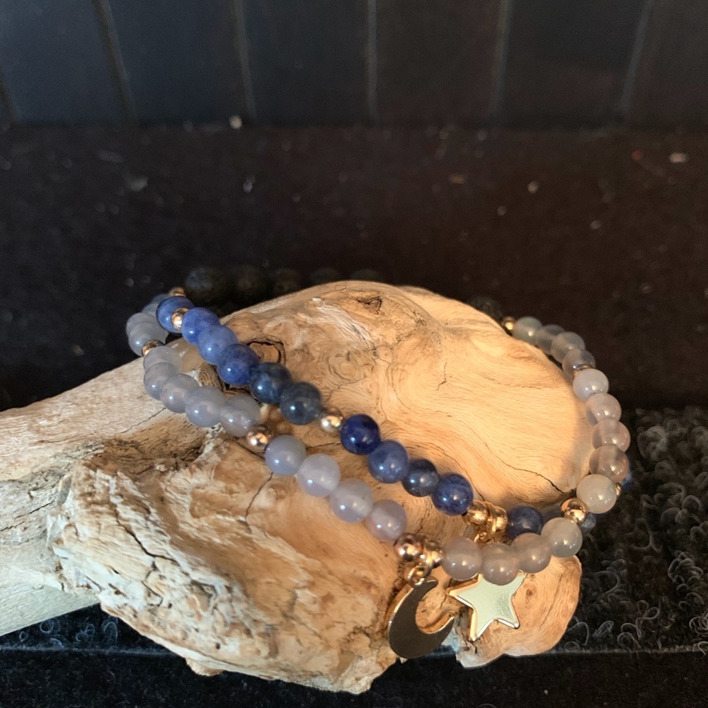 “Astral Friendship” Diffuser Bracelets - image 5